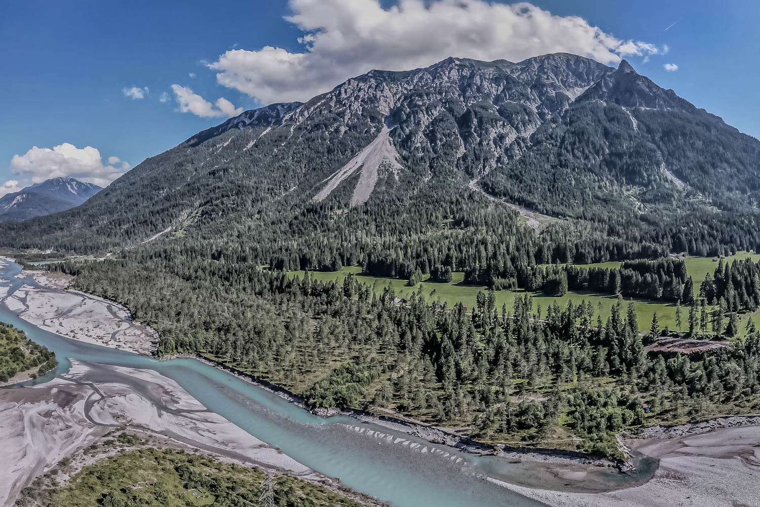 Das Tiroler Lechtal zwischen Allgäuer und Lechtaler Alpen